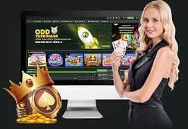 SG8 Casino fish game screen showing underwater shooting action on mobile